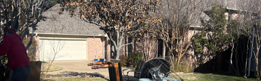 junk removal in cedar crest neighborhood dallas