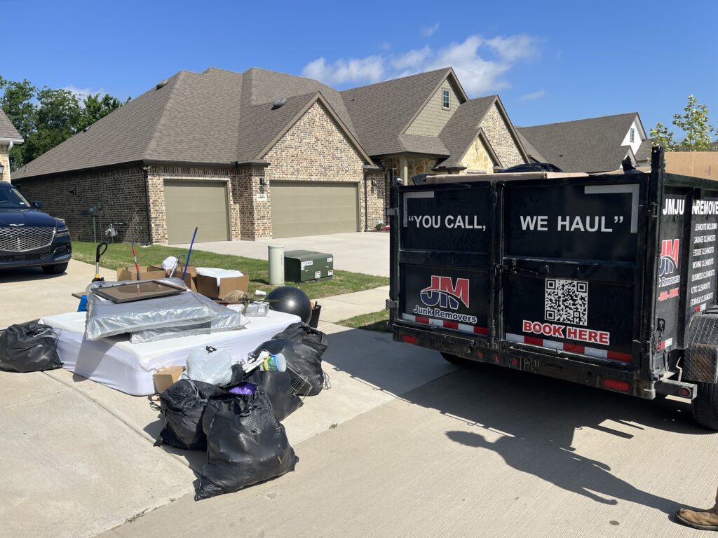 forest hills dallas garage cleanout jm junk removers