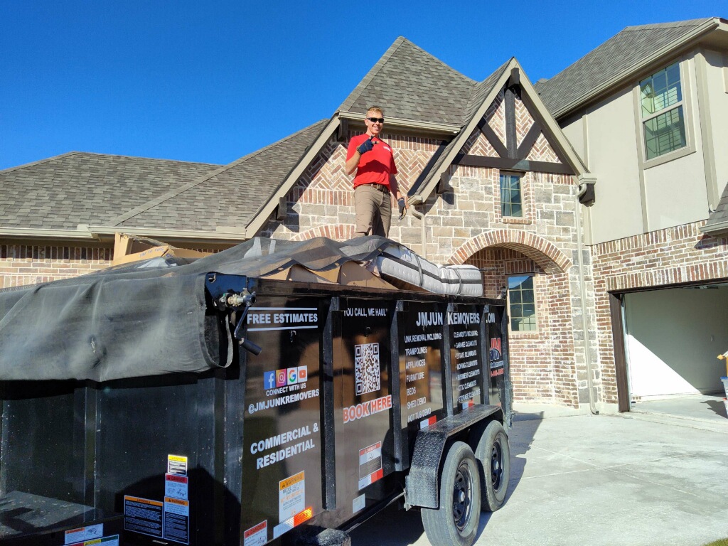 estate cleanout in rockwall tx by jm junk removers