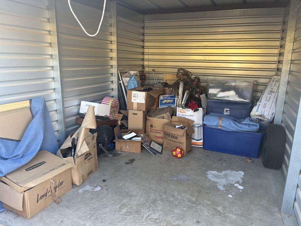 storage needing cleaning in richardson tx