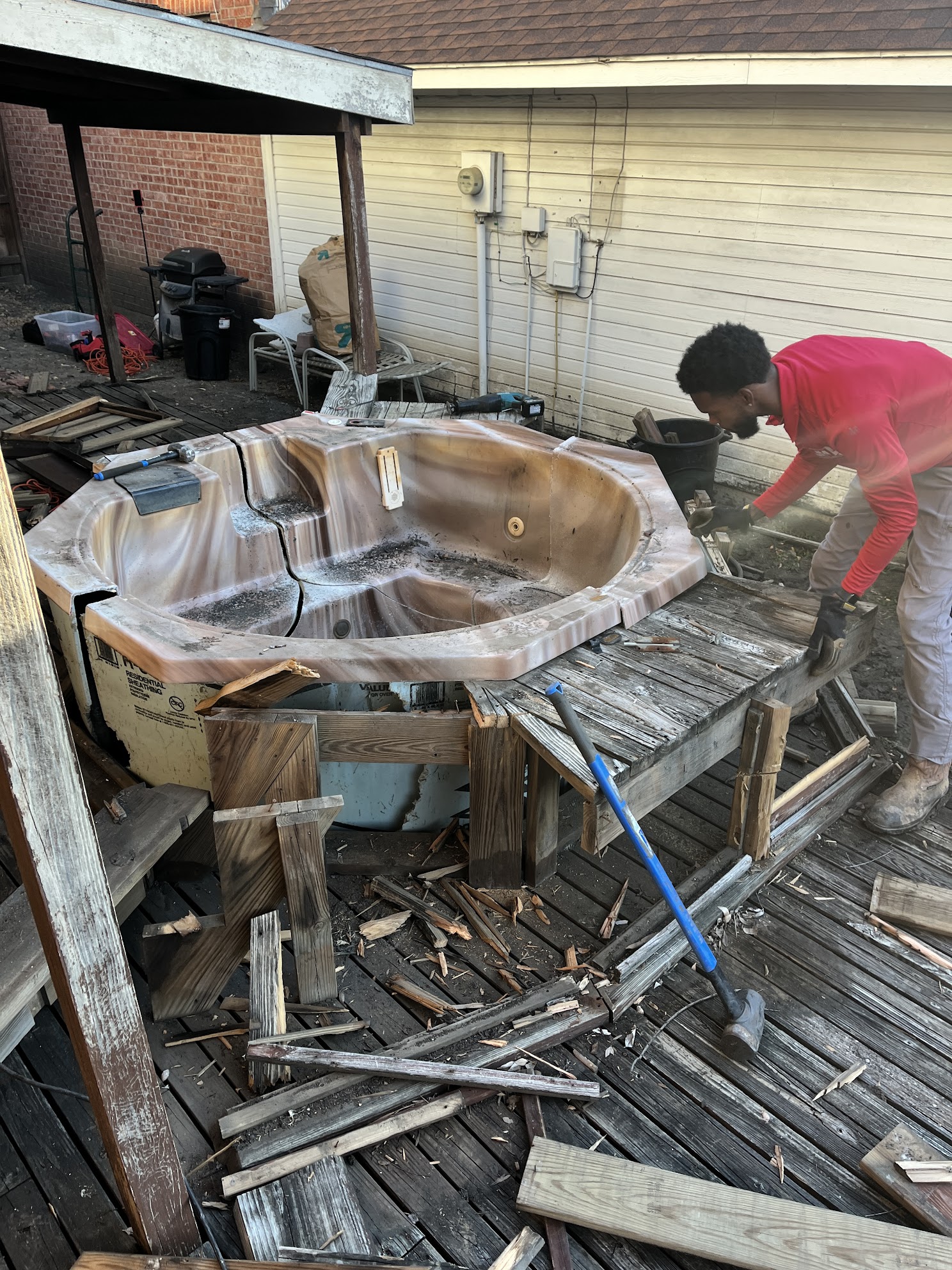 jm junk demolising hot tub in wylie tx
