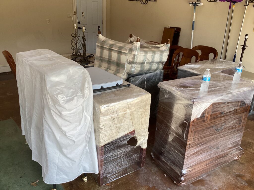 furniture set removal