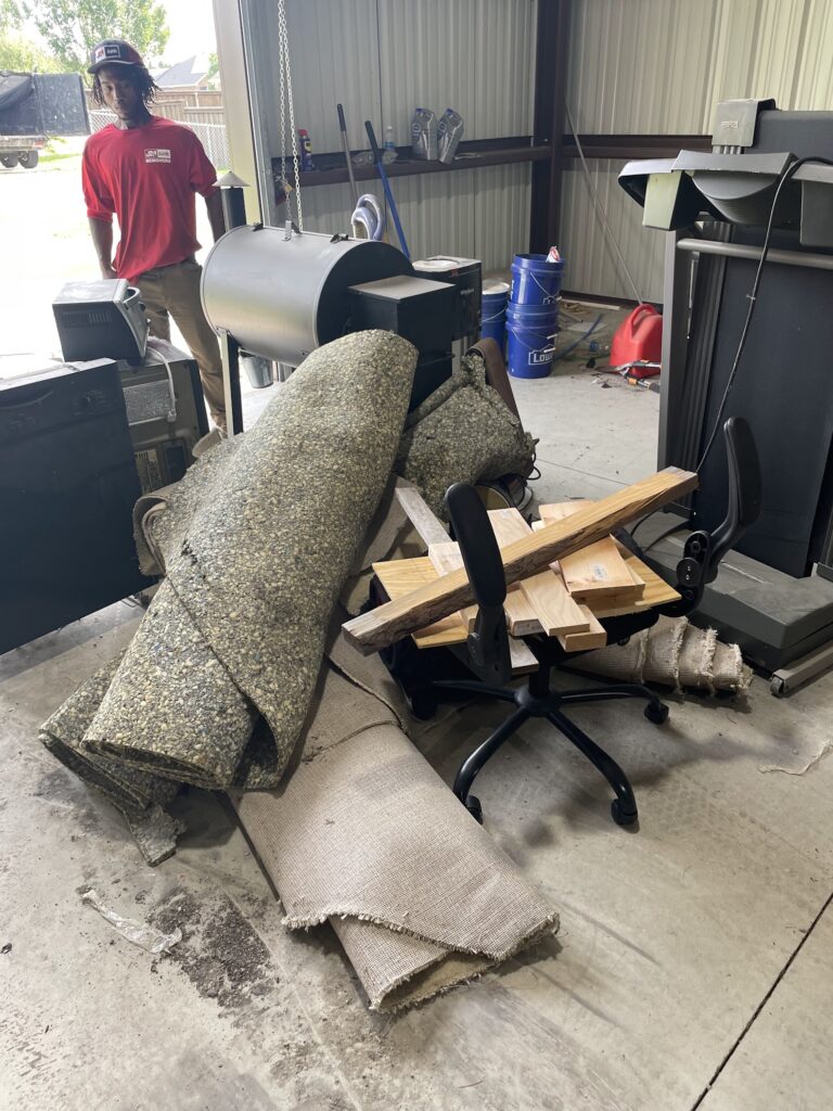 jm junk crew removing carpet