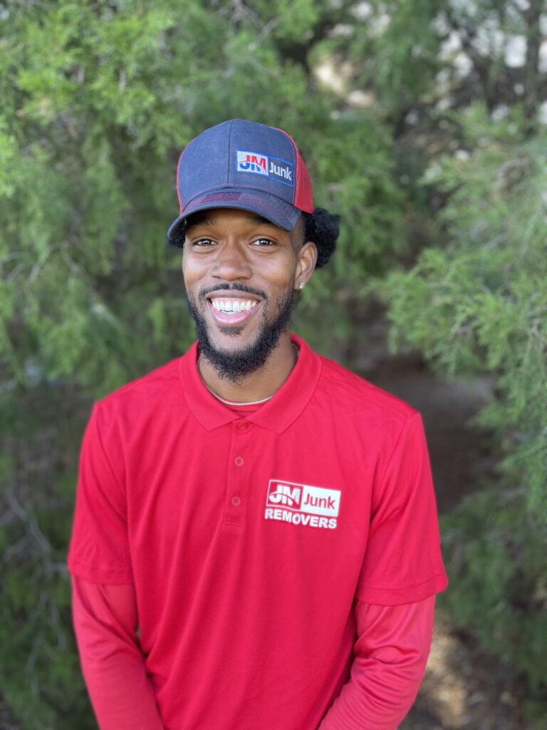 jm junk crew smiling and ready to deliver exceptional service