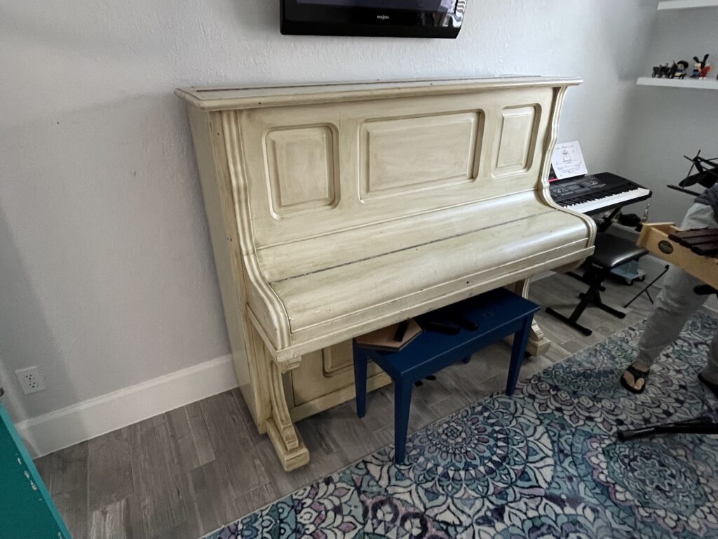 piano needing removal in dallas tx