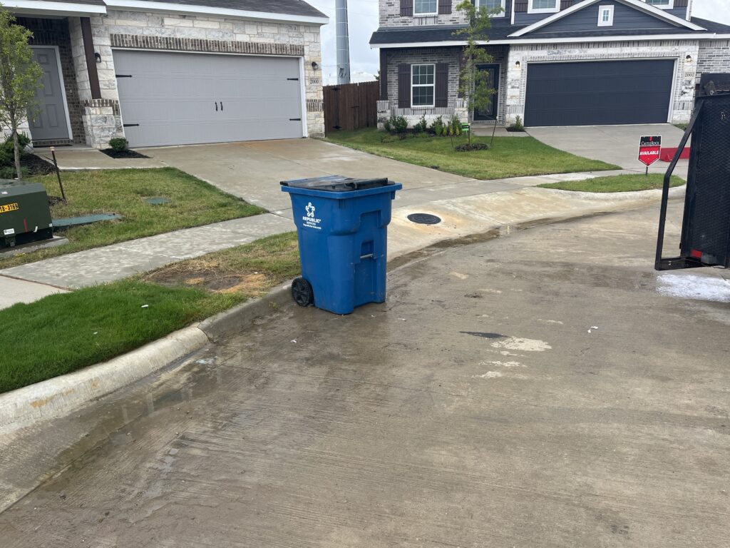 cleaned up curbside pickup