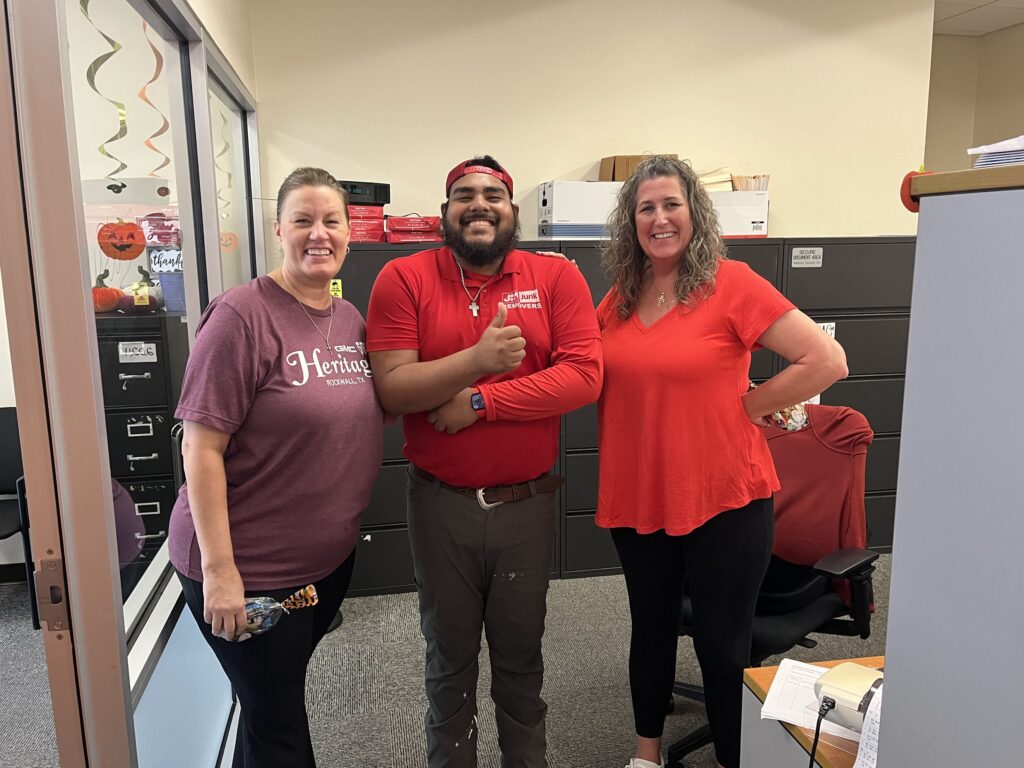 happy customers satisfied with jm junk removers commercial cleanout service