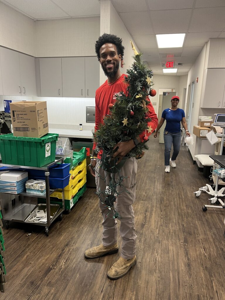 jm junk crew serving commercial cleanout service with a smile