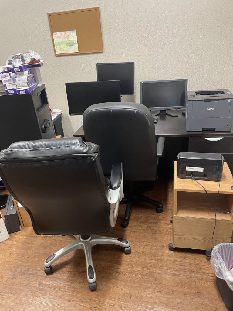 office appliance and furniture removal commercial cleanout
