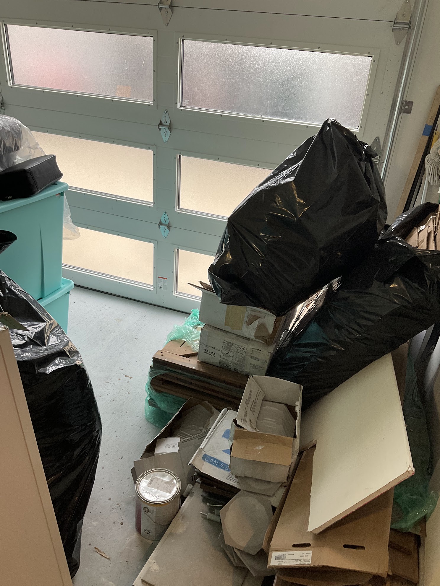 commercial clutter needing to be removed