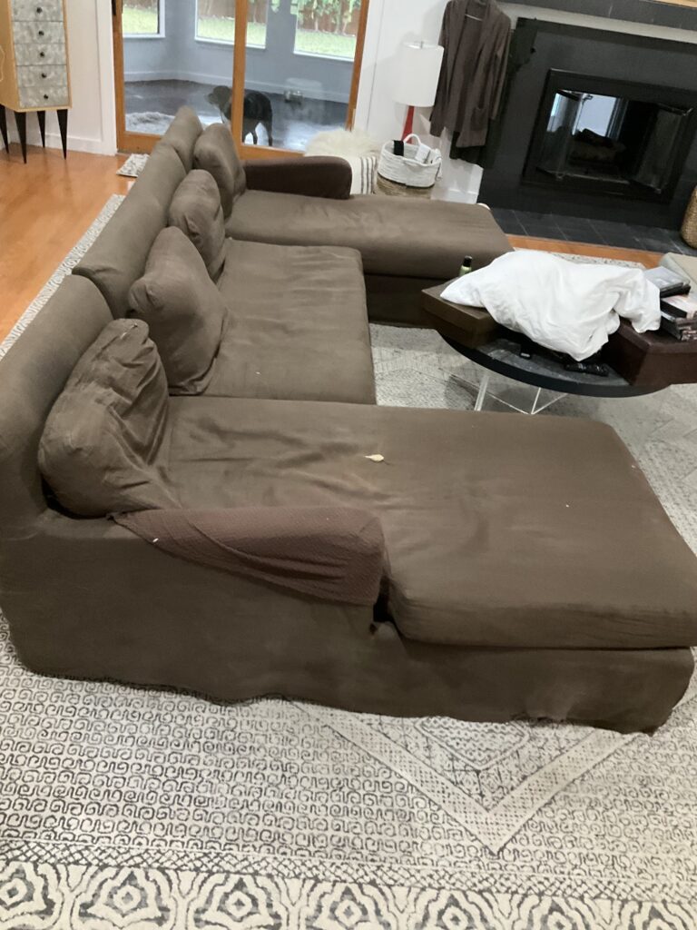 furniture needing removal in foreclosure cleanout