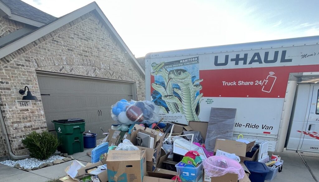 jm junk assisting with declutter removal in foreclosure cleanout