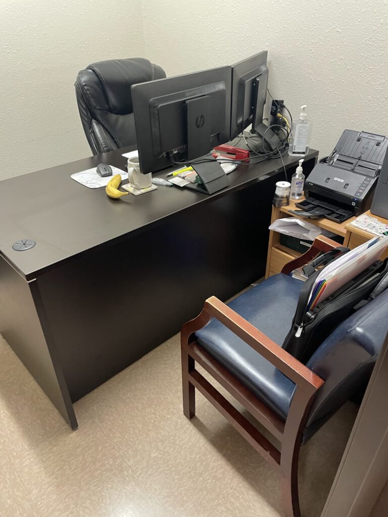 jm junk cleaning out office in office cleanout