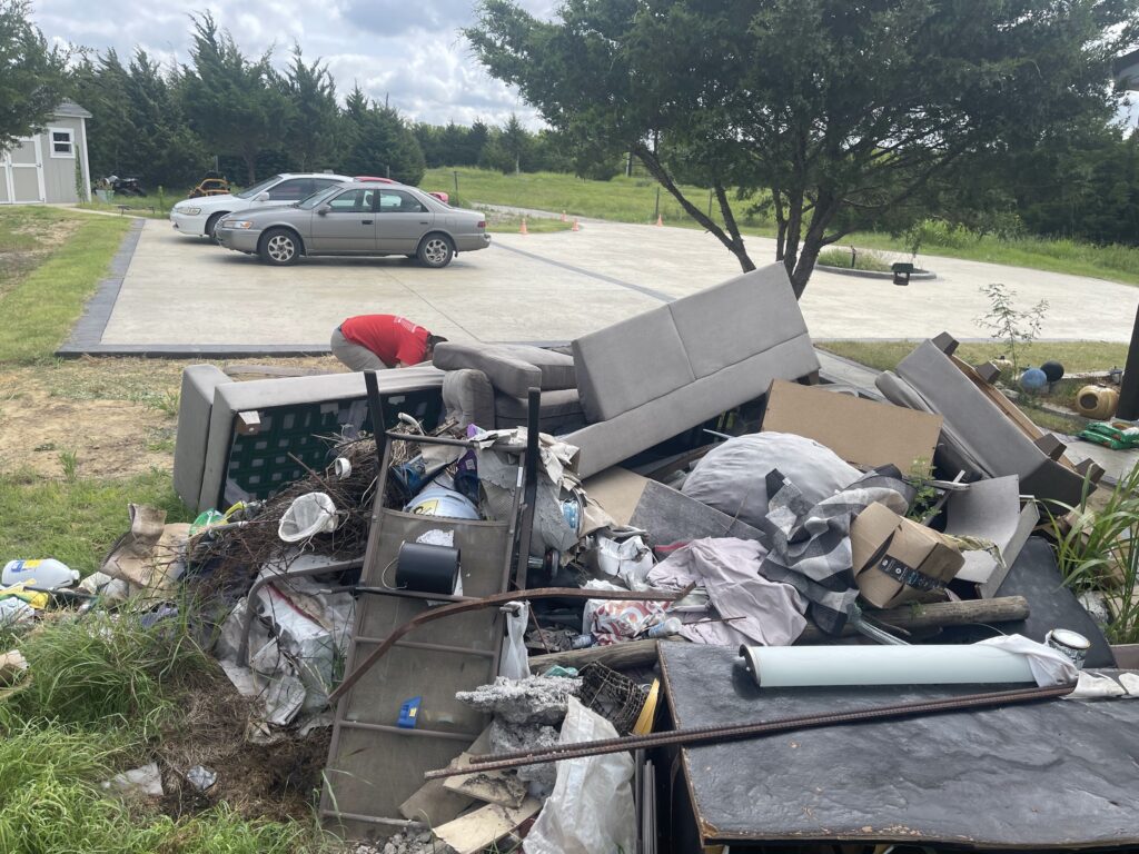 junk removal garland