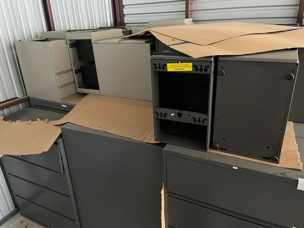 office-furniture-and-applican-removal